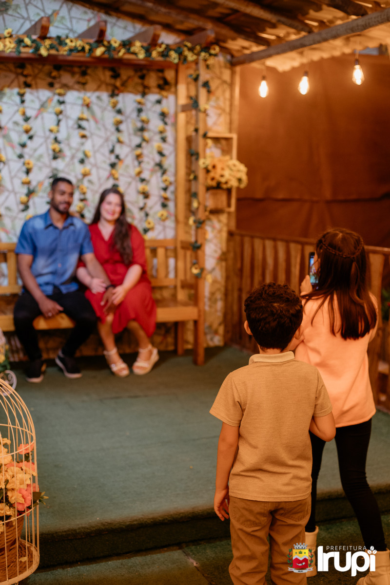 Abertura Praça de Primavera - Flores e Cores