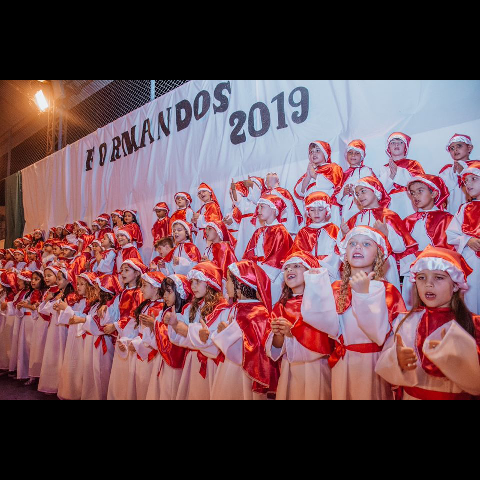 Formaturas das Escolas municipais e as CEMEIs