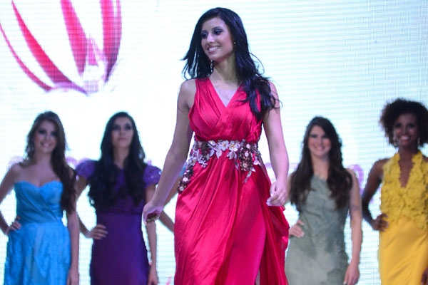 Título de Miss Online Espírito Santo é de Irupi