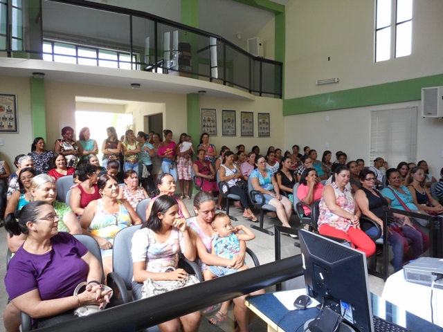 Cidadãs Irupienses lotam Câmara para falar sobre direitos e conquistas das mulheres