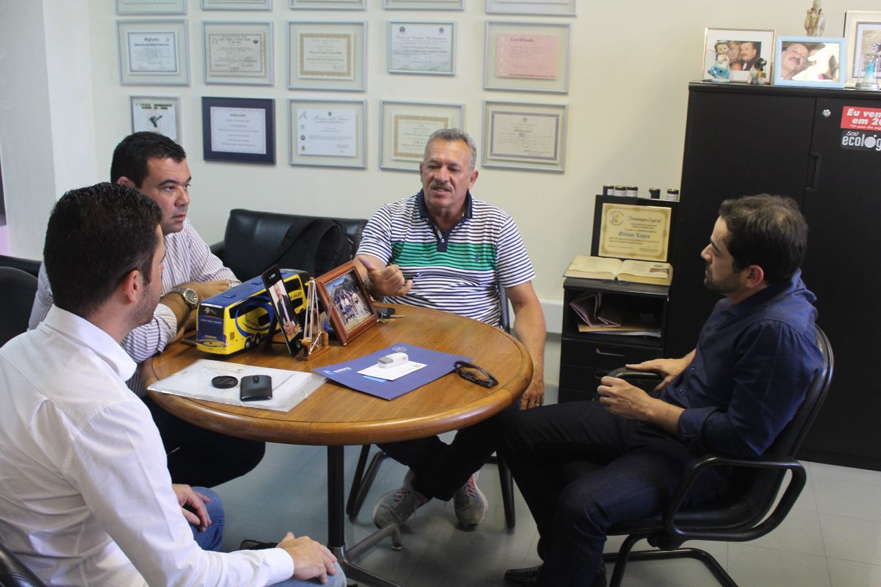 Recuperação da rodovia ES-379 em Irupi