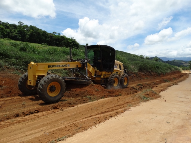 Secretaria de Obras realiza manutenção das estradas rurais