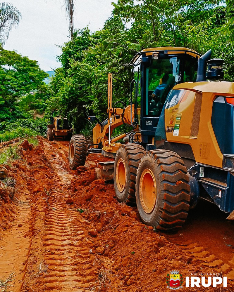 Prefeitura de Irupi segue na manutenção das estradas rurais